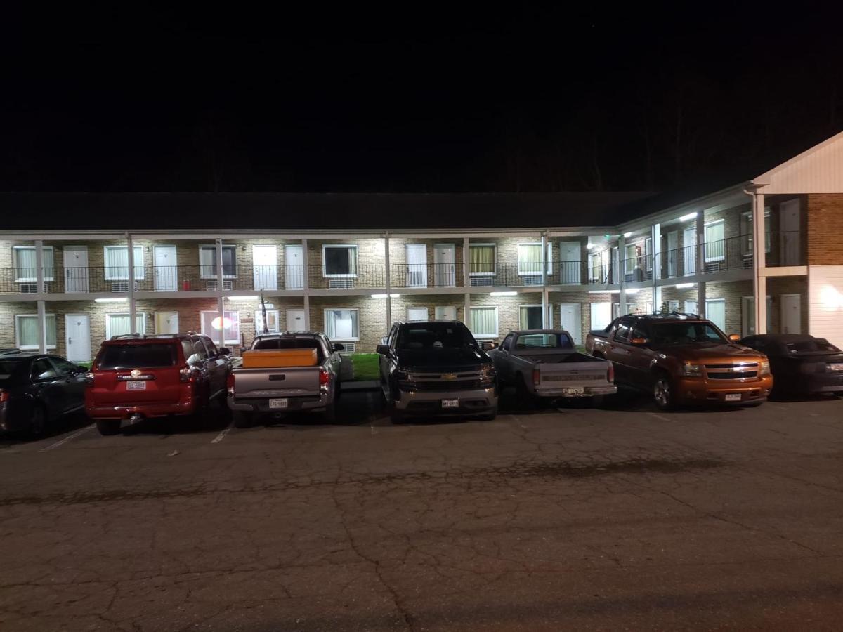Elk Inn Motel Elkin Exterior foto