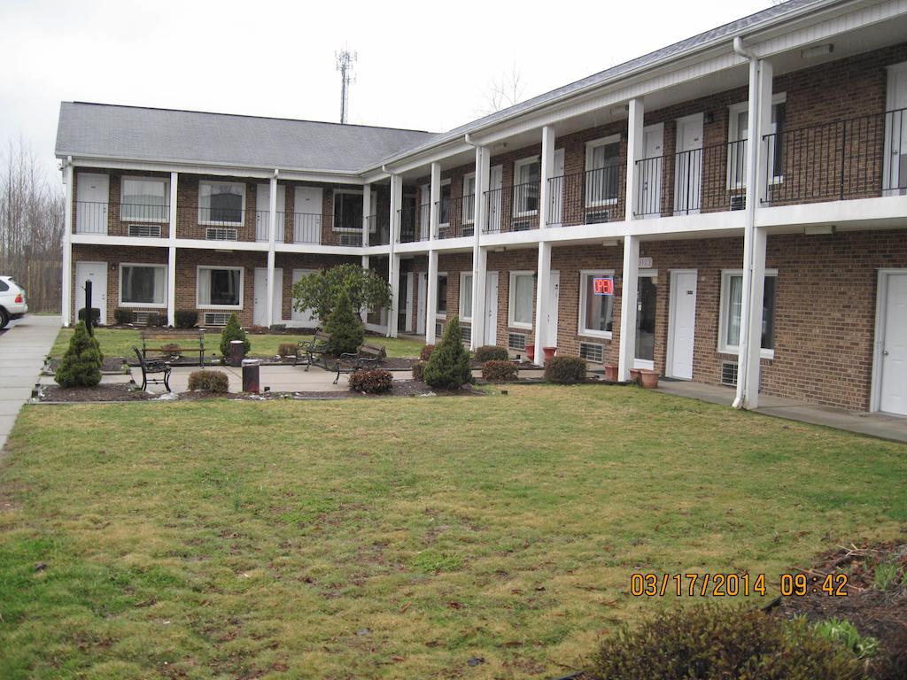 Elk Inn Motel Elkin Exterior foto